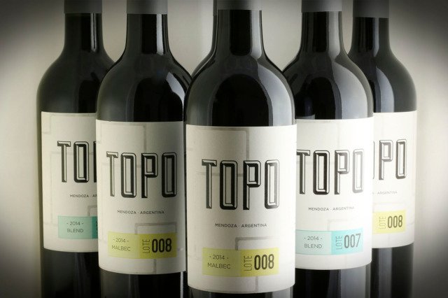 Packaging Topo Wines.