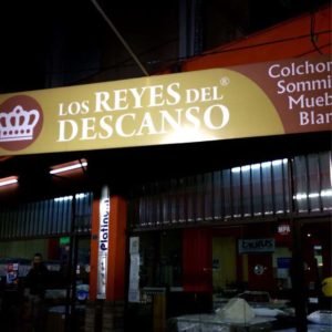 Los Reyes del Descanso Los Reyes del Descanso. Colchones y Sommiers. Naming by Argency.