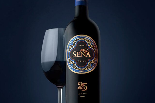 Packaging 25 aniversario Seña. Vino ícono de Chile. Argency, agencia de diseño y publicidad. Mendoza.